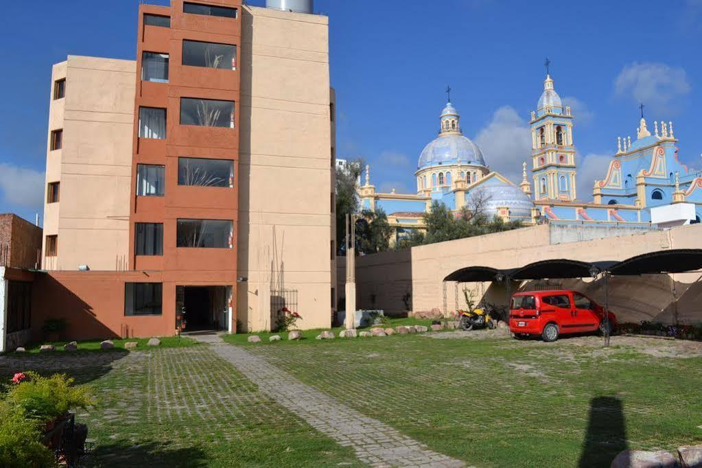 Hotel Samka Сальта Екстер'єр фото