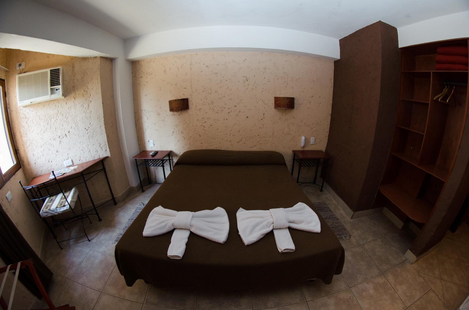 Hotel Samka Сальта Екстер'єр фото